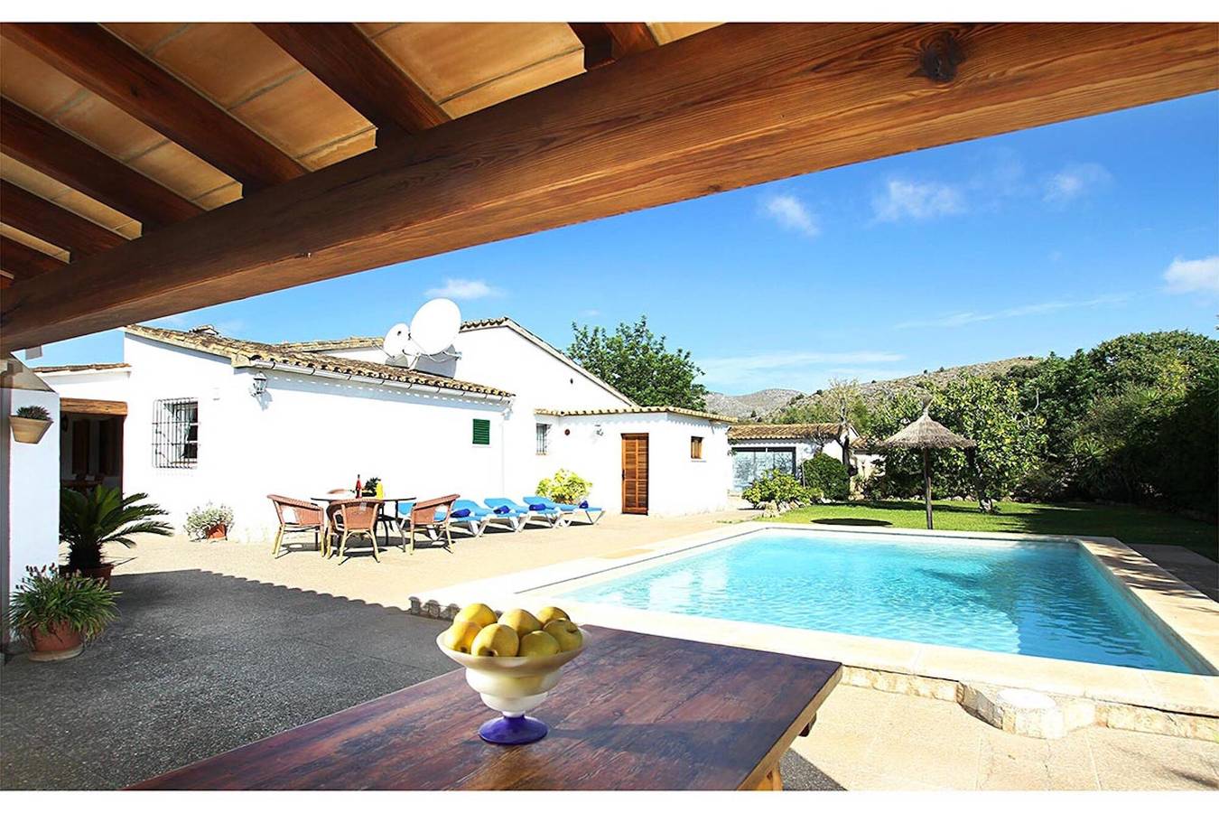 Casa de campo "Casa Rei Vila" com vista para a montanha in el Vilà, Pollença