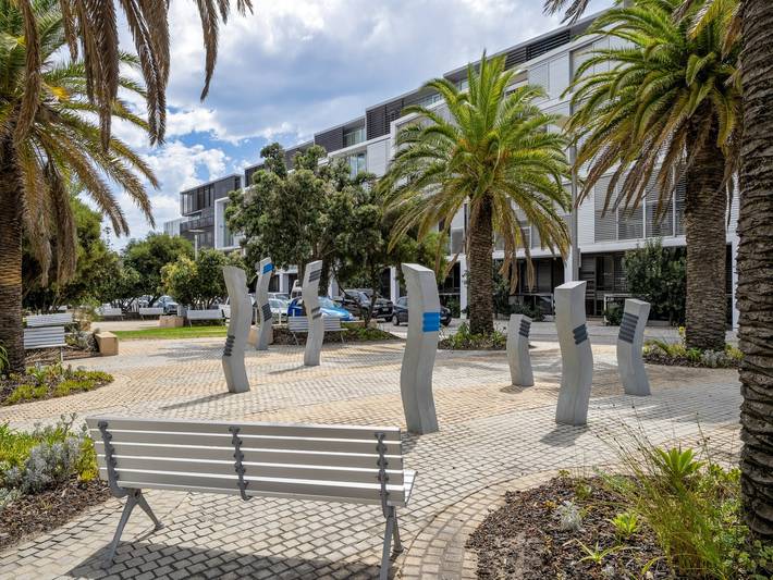 Appartement entier, Appartement élégant de 2 chambres avec vue et accès au toit in North Fremantle, Perth