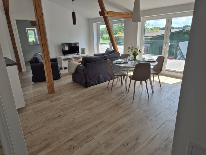 Ferienwohnung für 4 Personen, mit Balkon und Terrasse sowie Garten und Sauna am Nord-Ostsee-Kanal - 2