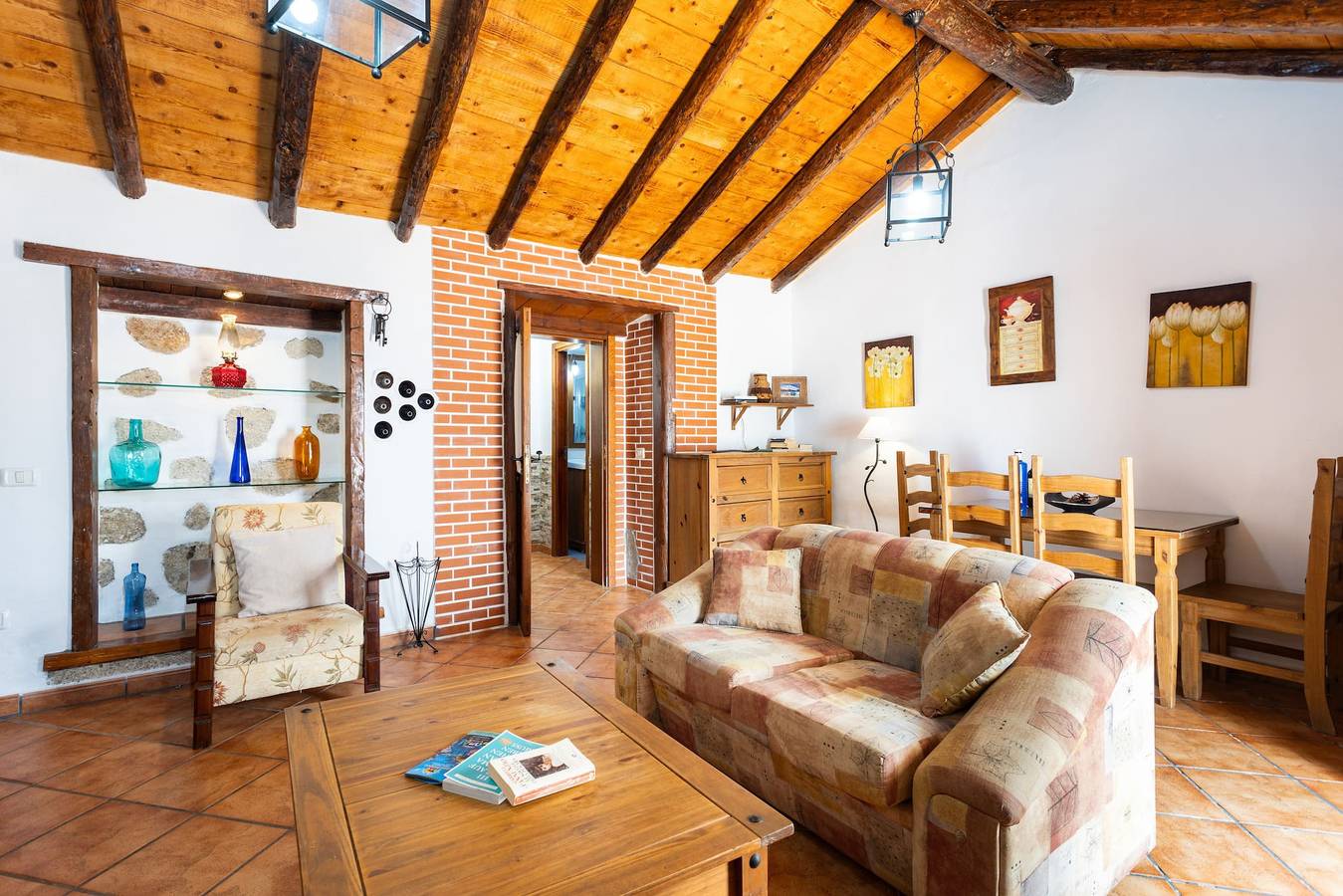 Ganze Wohnung, Ferienwohnung für 3 Personen mit Balkon in Arico Viejo, Arico