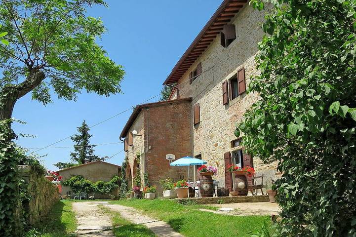 Villa für 3 Personen, mit Garten und Pool