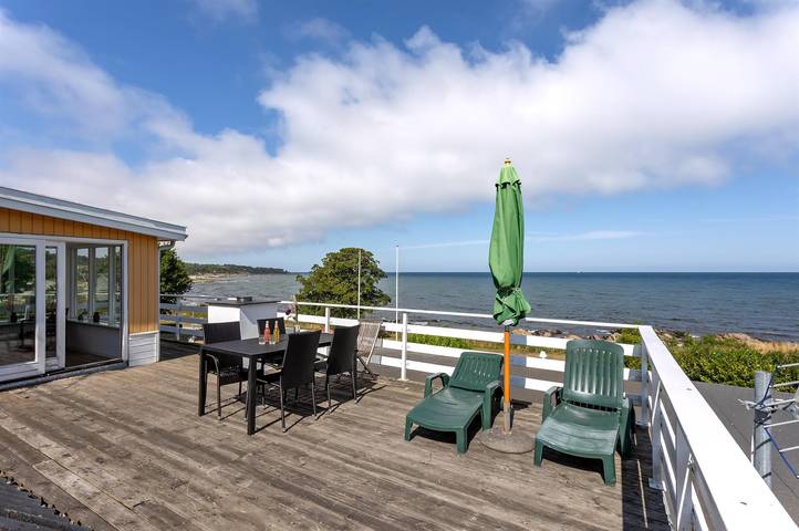 Ferienhaus für 6 Personen, mit Balkon und Terrasse sowie Garten auf Bornholm