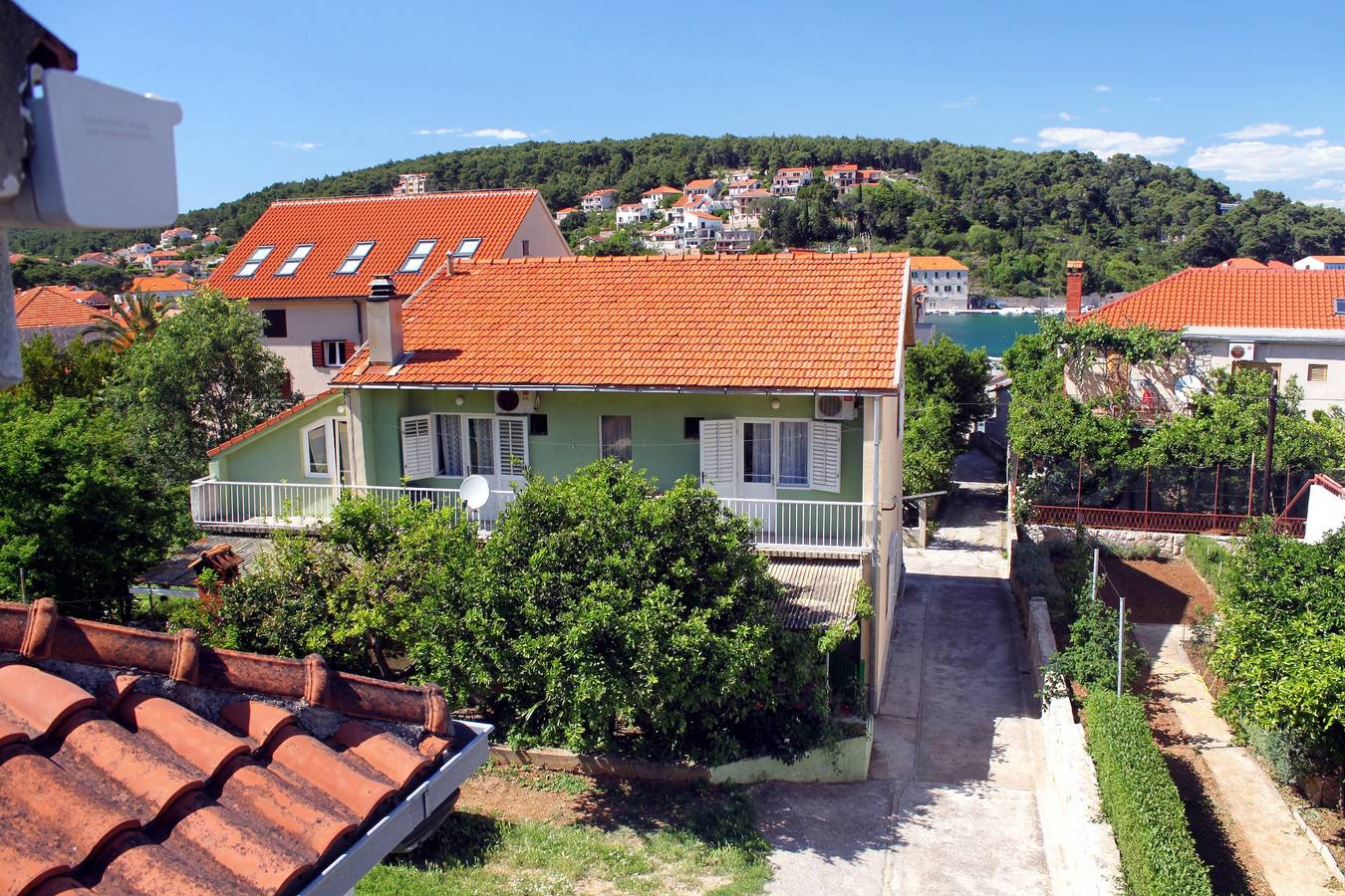 Entire apartment, Apartments and rooms by the sea Jelsa, Hvar - 4602 in Jelsa, Hvar
