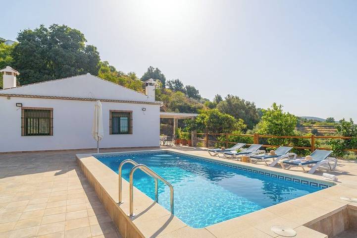 Villa for 6 people, with balcony - 1