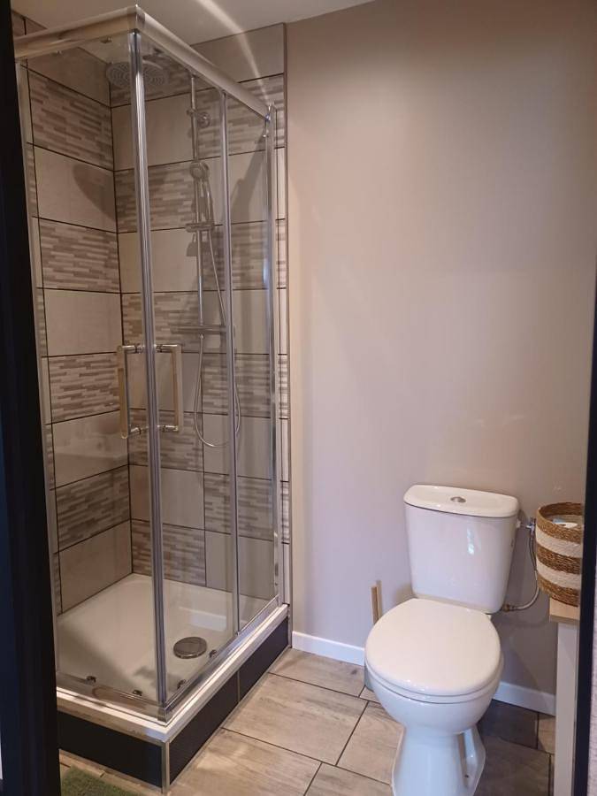 Appartement entier, One-Bedroom Apartment in Prenois, Région de Dijon