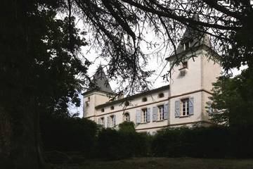 Gîte pour 12 personnes, avec balcon et jardin à Fiac (Tarn)
