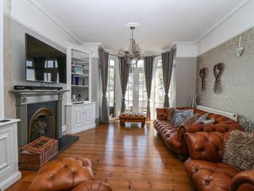 Holiday Home for 8 People in Looe, Cornwall, Photo 3