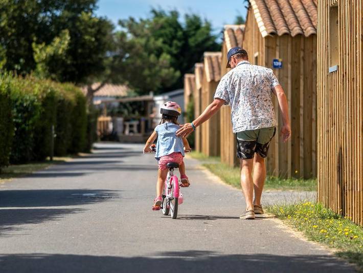Bungalow für 4 Personen, mit Kinderpool auf der Ile de Re - 3