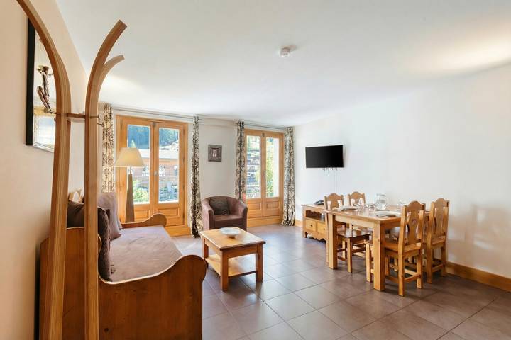 Ganze Wohnung, V Loriaz 13: Beside Ski Lift; Pool, Sauna & Gym in Vallorcine, Region Bonneville
