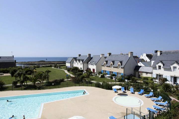 Gîte pour 5 personnes, avec vue et piscine, animaux acceptés dans Plage de Grève Blanche (Guilvinec) - 4