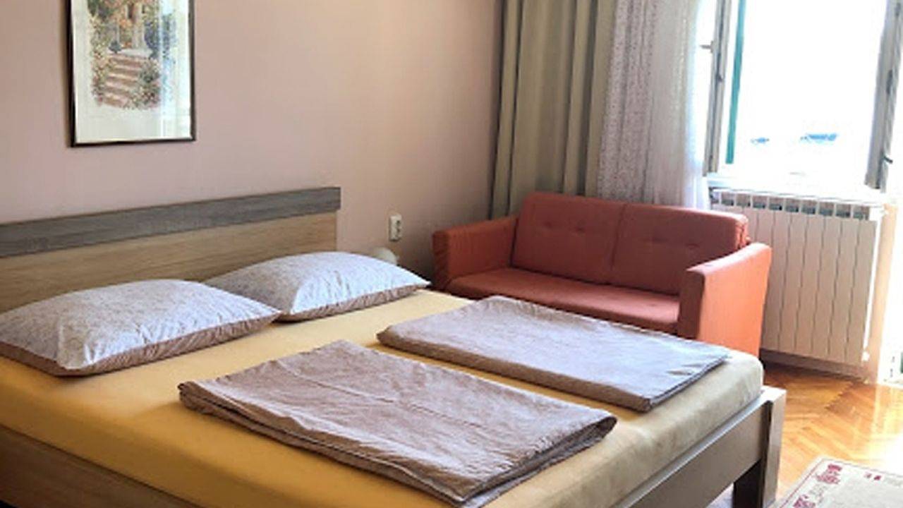 Cały apartament wypoczynkowy, Zimmer für 2 Personen (19 m²) in Barbat Na Rabu in Barbat na Rabu, Rab (wyspa)