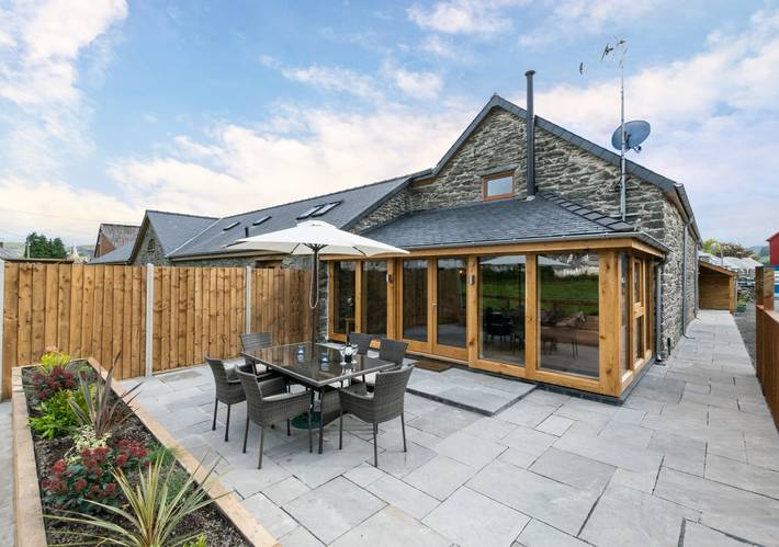 Holiday rental for 6 people, with garden and terrace in Bala