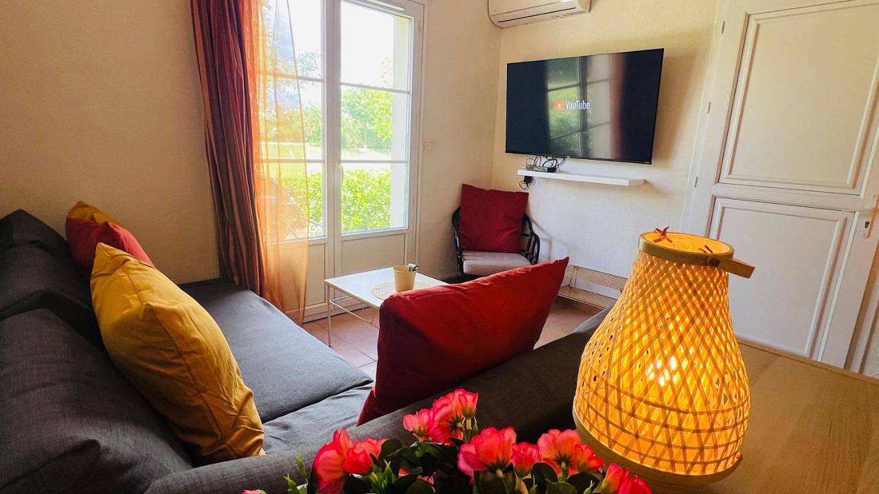 Appartement entier, La villa De Lina 508 -Self Check In - in Gallargues-le-Montueux, Côte méditerranéenne (France)