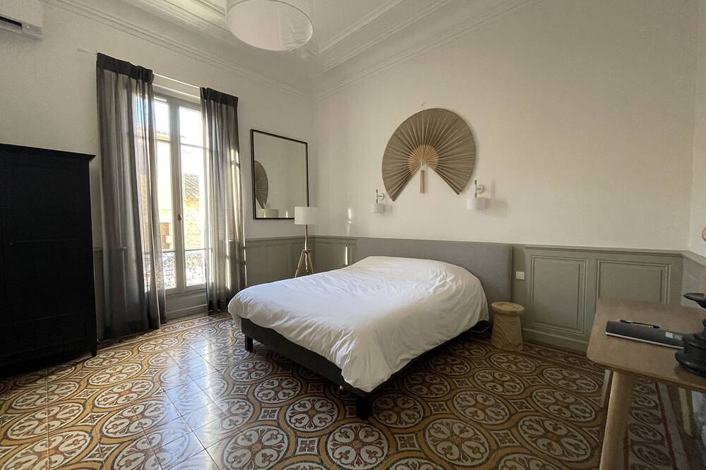 Maison de Maître in the Camargue. in Saint-Laurent-d'Aigouze, Côte d'Améthyste