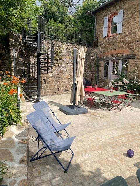 Location de vacances pour 10 personnes, avec jardin à Pélussin - 2