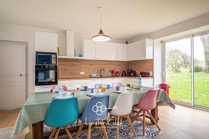 Location de vacances pour 6 personnes, avec jardin à Parigné-l'Évêque - 3