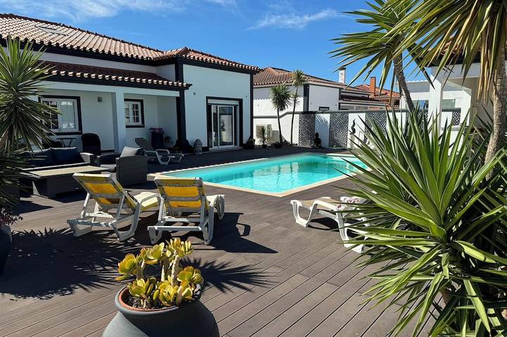 Ferienhaus für 8 Personen, mit Terrasse