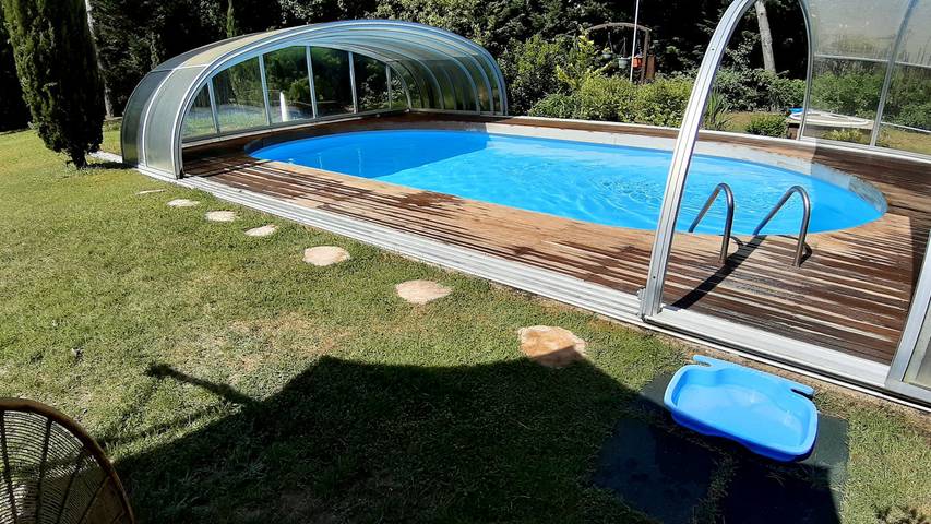 Gîte pour 5 personnes, avec terrasse ainsi que piscine et jardin dans Île de France - 2