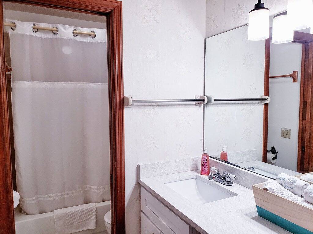 Familienhaus am See mit privatem Sandstrand und herrlichem Sonnenuntergang in Marion County (FL)