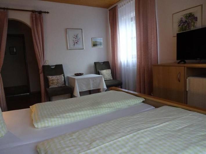 Ferienwohnung für 2 Personen, mit Garten und Ausblick in Roßhaupten - 2