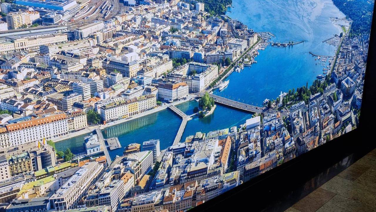 Apartamento inteiro, Blue-Lake View in Genève Secteur de dist., Genebra