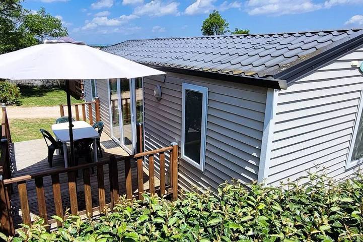 Camping pour 5 personnes dans Privas