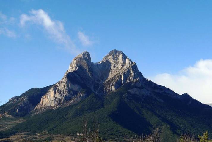 Parc de vacances pour 4 personnes, avec balcon et piscine ainsi que jardin et vue en Espagne - 2