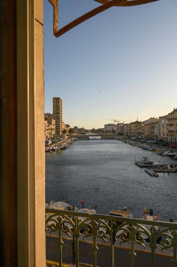 Le Grand Hotel in Sète, Côte méditerranéenne (France)