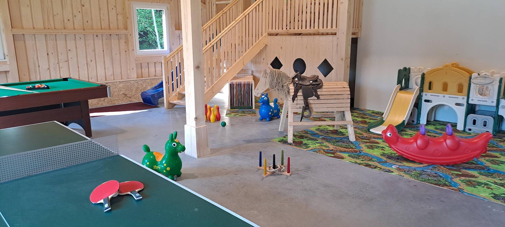 Ferienbauernhof Mehlbach - Ferienwohnung Ahorn in Kollnburg, Ostbayern