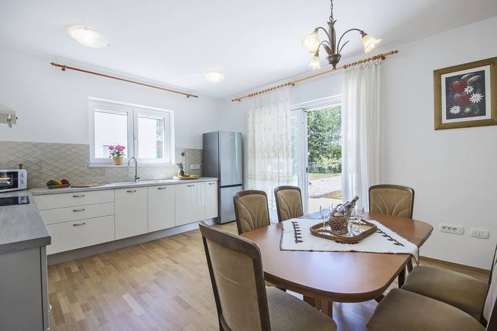 Dom dla 12 osób w Labin