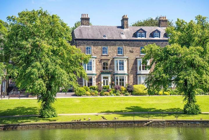 Bed and breakfast for 2 people, with Garden in Buxton