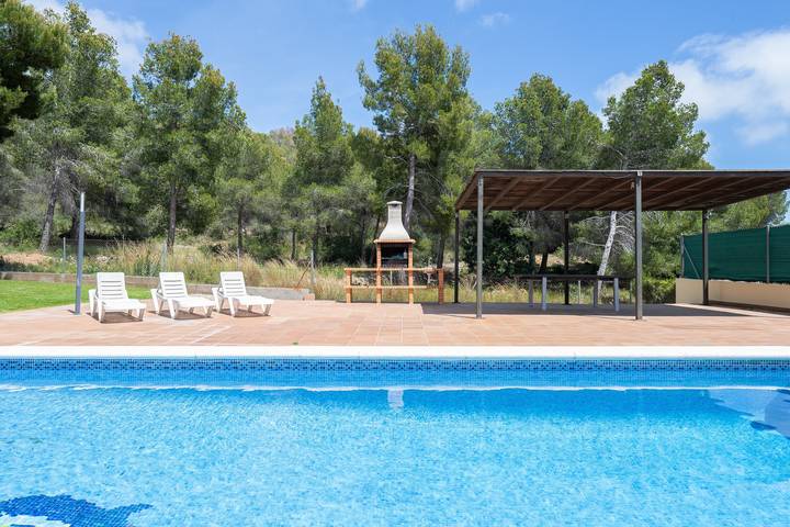 Maison de vacances 'Casa Tico' avec piscine privée, Wi-Fi in Roda de Berà, Costa Dorada