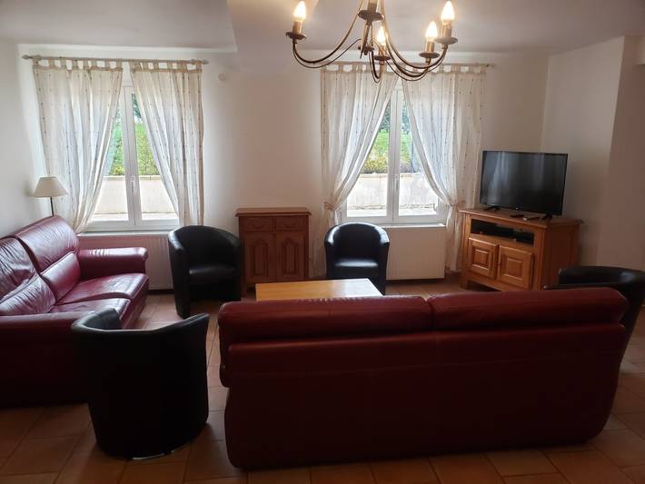 Gîte pour 12 personnes, avec terrasse et jardin dans Seine-et-Marne - 3