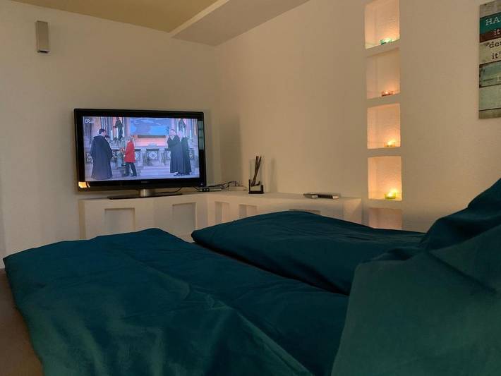 Gîte pour 8 personnes, avec vue ainsi que jardin et sauna, animaux acceptés à Hohenstein-Ernstthal - 2