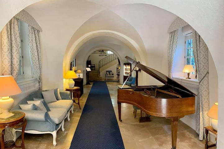 Château pour 28 personnes, avec jacuzzi ainsi que jardin et sauna dans l' Aude - 2