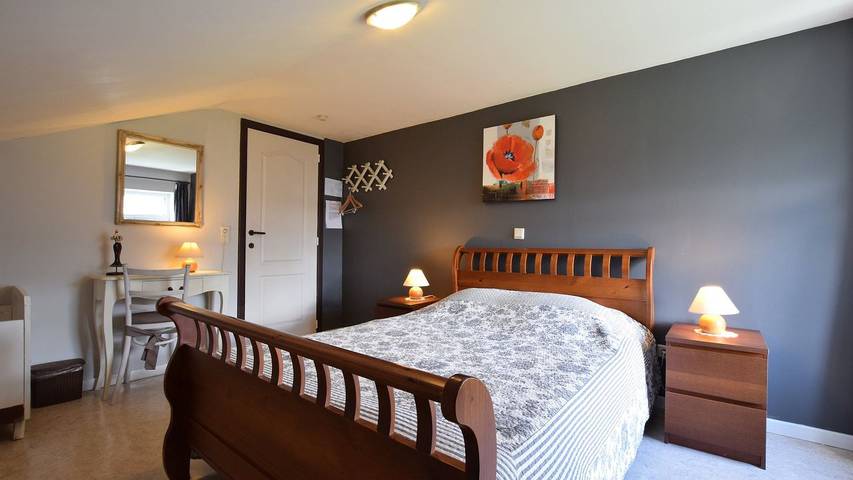 Location de vacances pour 15 personnes, avec sauna et jardin à Bertrix