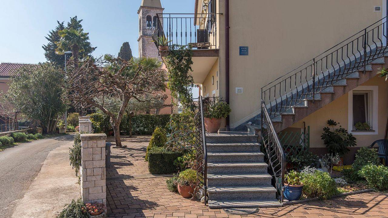 Ganze Ferienwohnung, Ferienwohnung für 2 Personen (30 m²) in Umag in Lovrecica, Umag und Umgebung