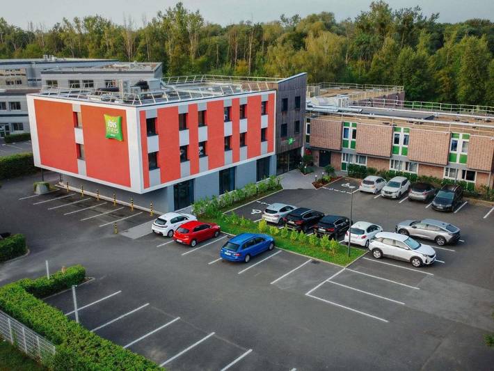Hôtel pour 2 personnes, avec terrasse, animaux acceptés à Lisses - 3