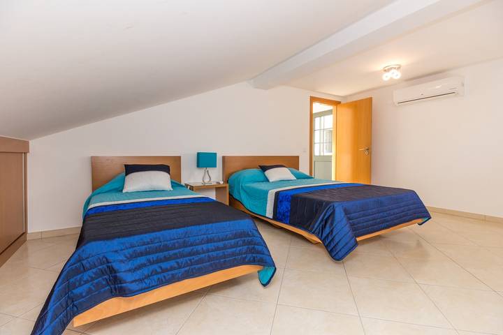 Gîte pour 7 personnes à Manta Rota - 3