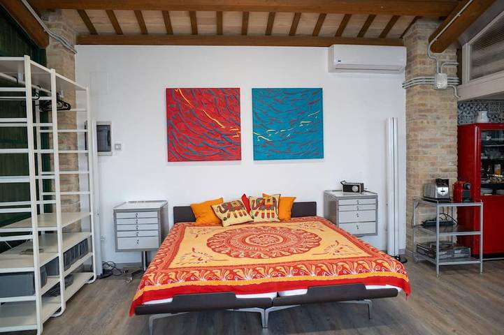 Villa con piscina privata, vasca idromassaggio, Wifi, A/C, patio, animali ammessi, vista panoramica in Città Sant'Angelo, Città Sant'Angelo e dintorni