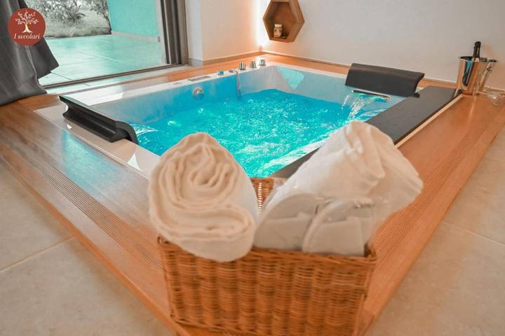 Casa vacanza per 4 persone, con Idromassaggio e Giardino a Sannicandro di Bari