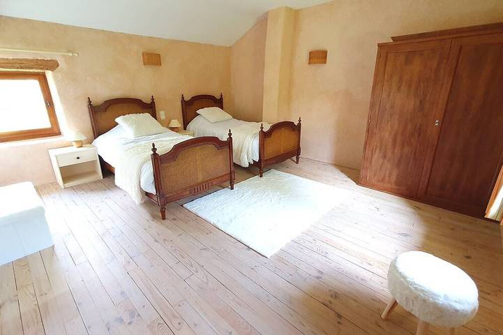 Location de vacances pour 4 personnes à Saint-Victor-Montvianeix - 3