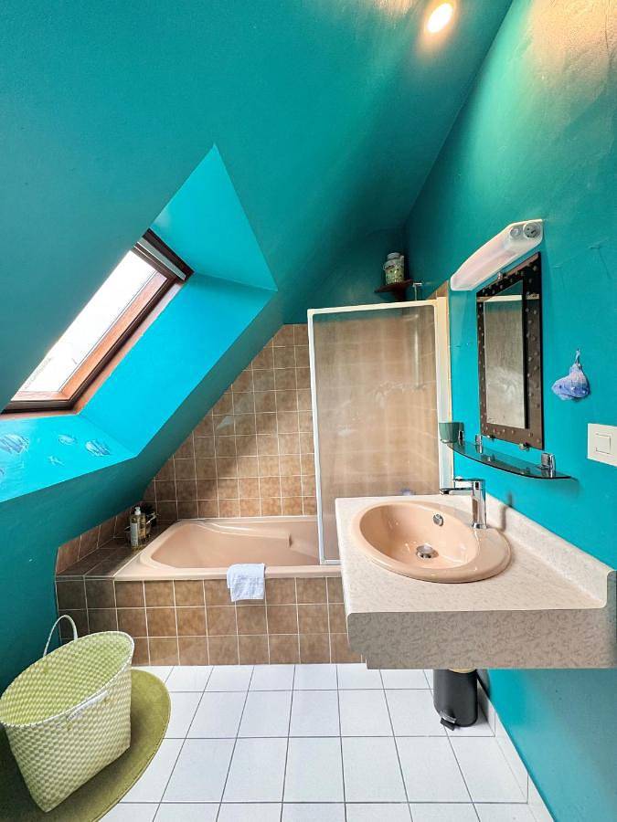 Location de vacances pour 6 personnes, avec jardin à Chartres-de-Bretagne - 3