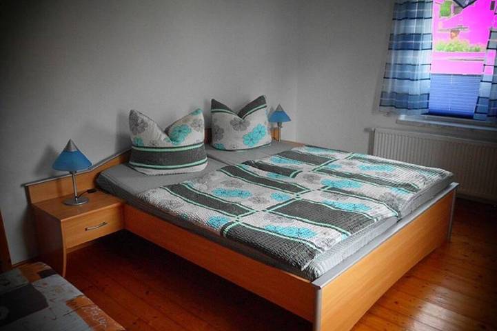 Ferienwohnung für 6 Personen, mit Garten in Gelenau (Erzgebirge) - 4