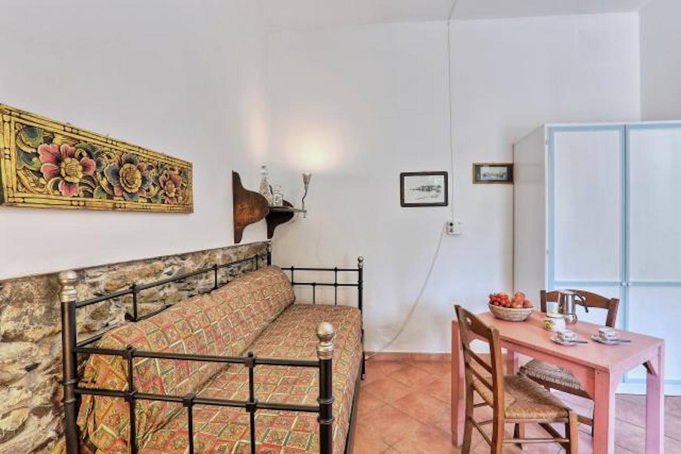 Entire apartment, Holiday Apartment "L'Arancio" in the Heart of Marina di Campo in Spiaggia di Marina di Campo, Marina di Campo
