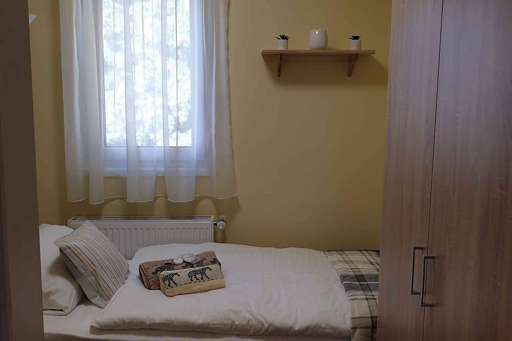 Ferienhaus mit Garten, Pool und Terrasse in Mezőkövesd, Borsod-Abaúj-Zemplén megye