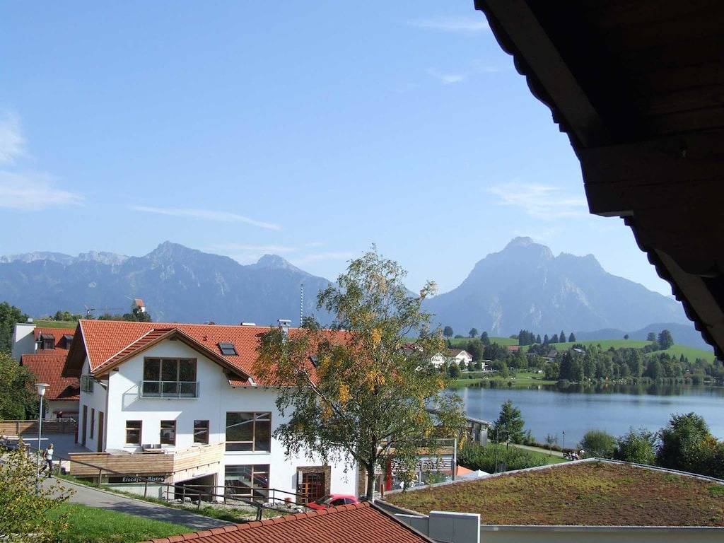 Keller - Seeblick in Hopfen am See, Bayerisch Schwaben