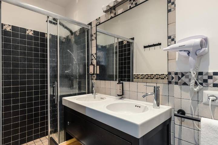 Chambre d’hôte pour 4 personnes, avec piscine ainsi que jardin et vue, animaux acceptés dans La Storta - 4