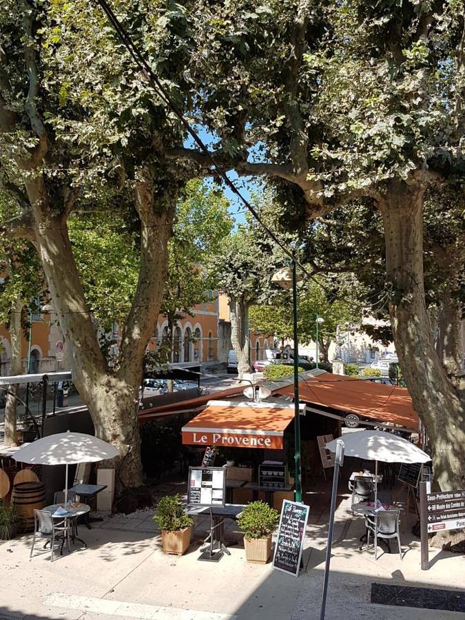 Hôtel Restaurant le Provence in Brignoles, Région de Brignoles