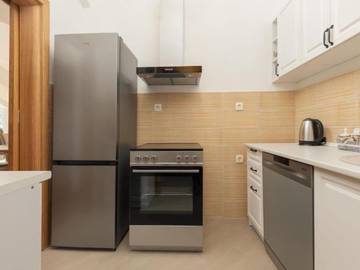 Ferienwohnung für 6 Personen in Budva, Opština Budva, Bild 4